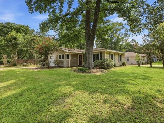 House for sale in Jefferson, Texas