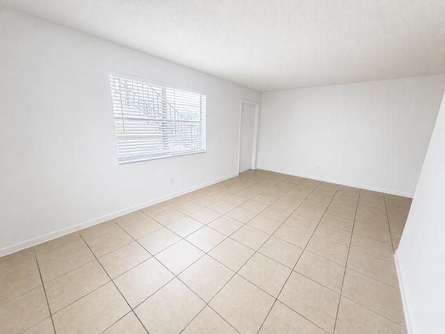Apartment for rent in Davie, Florida