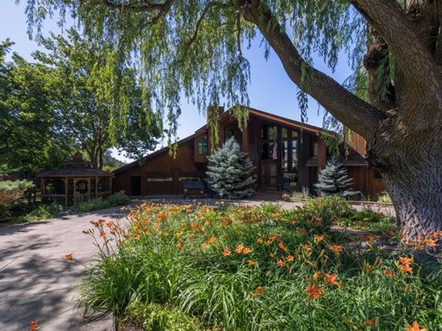 Farm for sale in Oregonia