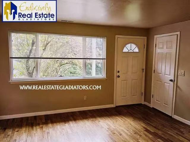 House for rent in Kirkland House for rent in Kirkland