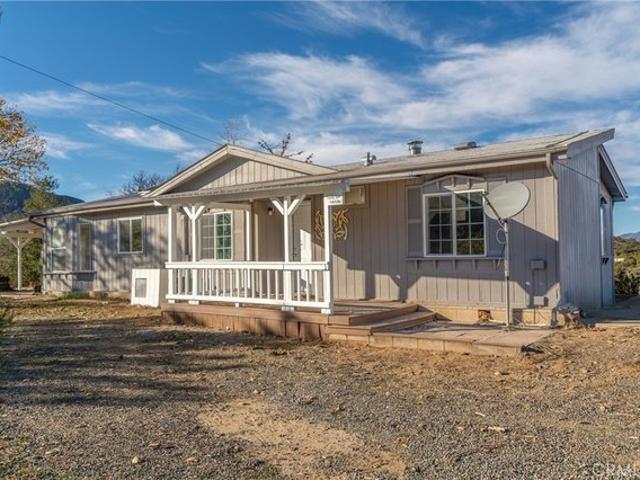 House for sale in Anza, California