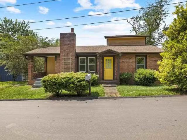 House for rent in Asheville