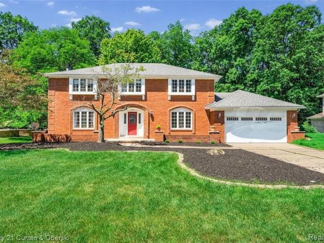 House for sale in West Bloomfield, Michigan