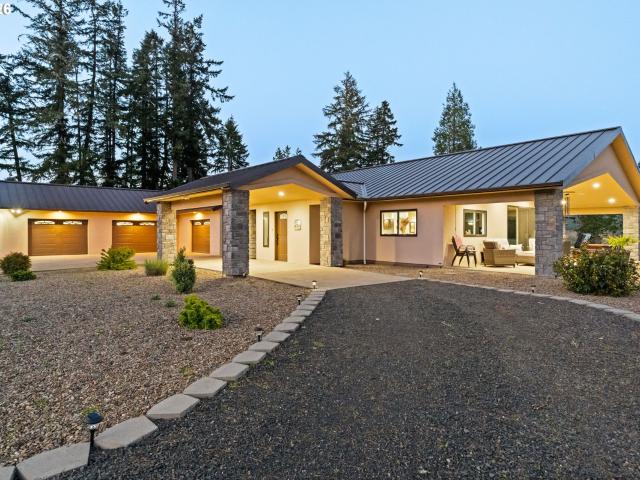 House for sale in Oregonia