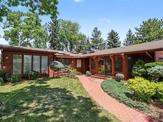 House for sale in Arapahoe, Colorado