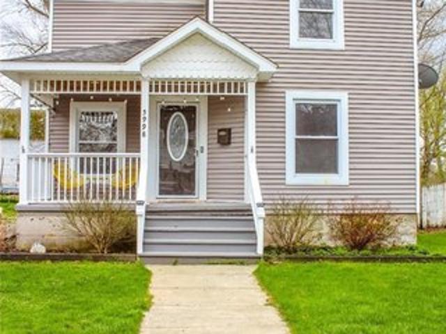House for sale in Niagara, New York