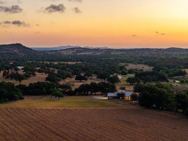 Farm for sale in Fredericksburg, Gillespie County