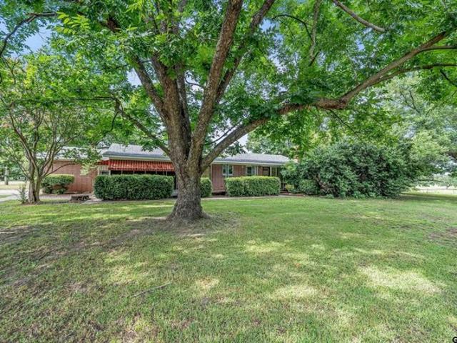 House for sale in Wood, Texas