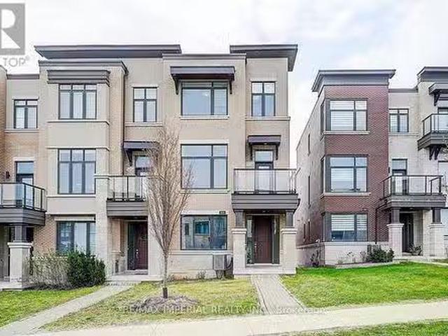 Condo for sale in Vaughan, Golden Horseshoe