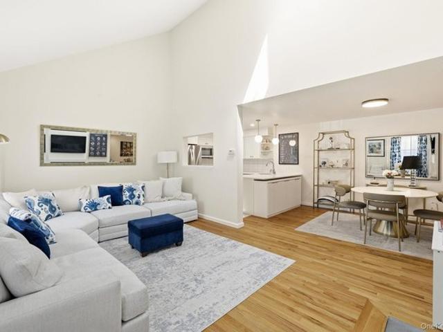 Condo for sale in Rye, New York