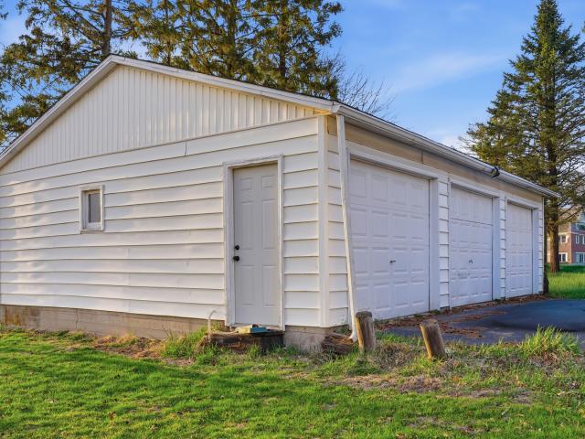 House for sale in Dixon, Illinois