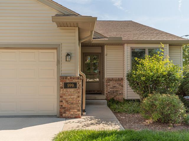 Condo for sale in Saline, Michigan