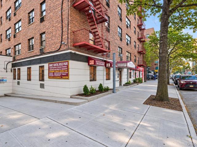 Condo for sale in Elmhurst, New York