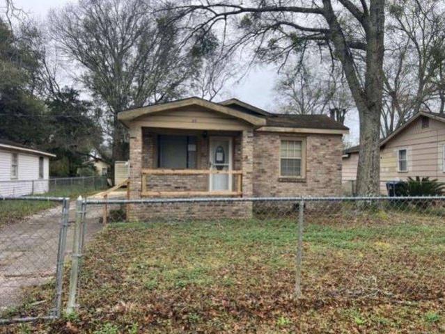 House for sale in Chickasaw, Alabama