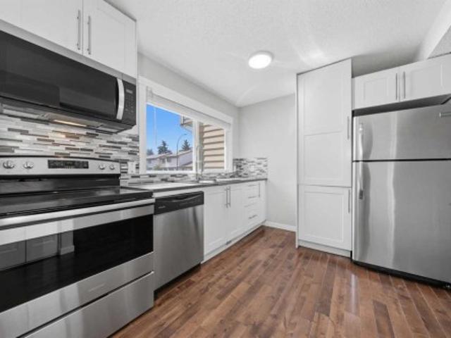 Townhouse for sale in Marlborough Park, Calgary