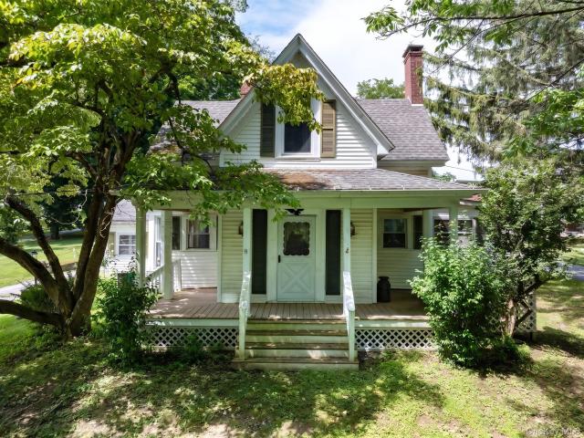 House for sale in Millbrook, New York