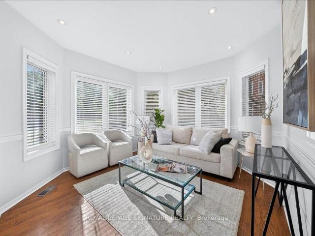 Condo for rent in Woburn, Ontario