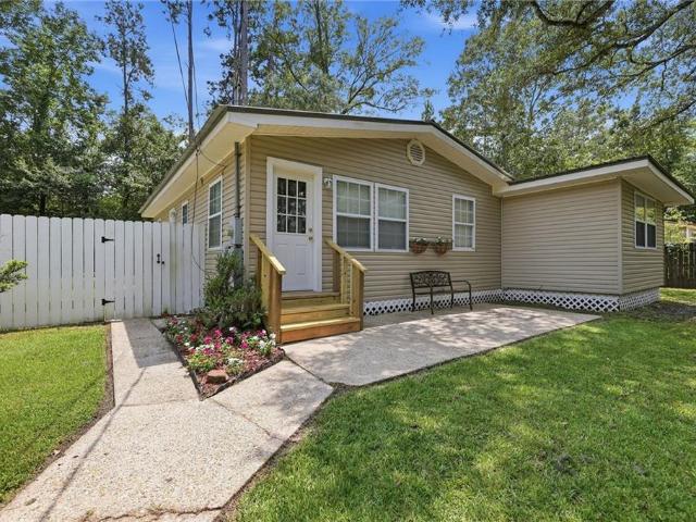 House for sale in Madisonville, Louisiana
