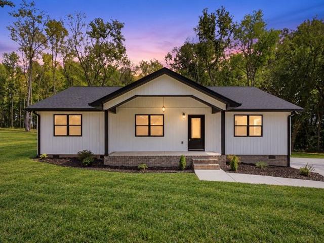 House for sale in Estill Springs, Middle Tennessee