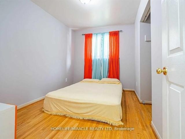 House for rent in Brampton, Golden Horseshoe
