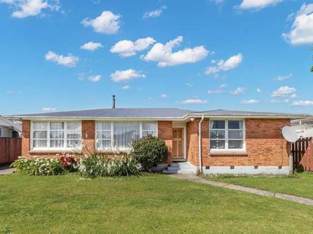House for sale in Fairdown, West Coast