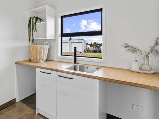 House for sale in Canterbury