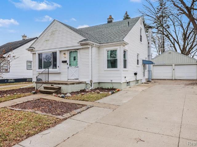 House for sale in Mount Clemens, Michigan