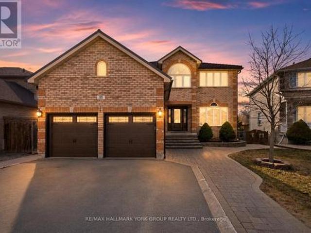 House for sale in Barrie, Ontario