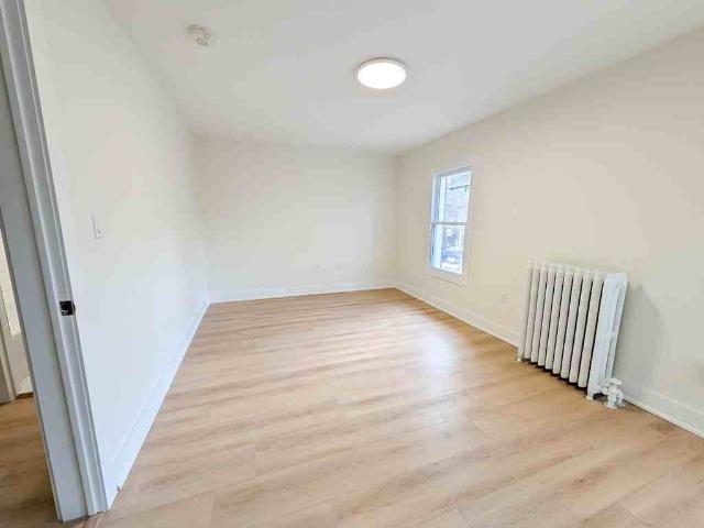 Apartment for rent in Ancaster, Ontario