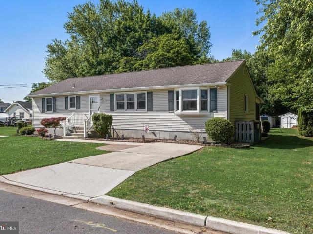 House for sale in Deepwater, New Jersey