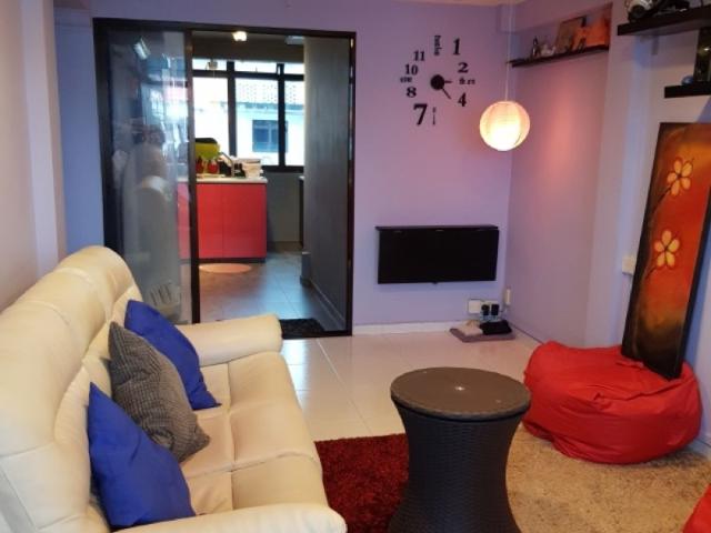 Apartment for sale in Macpherson