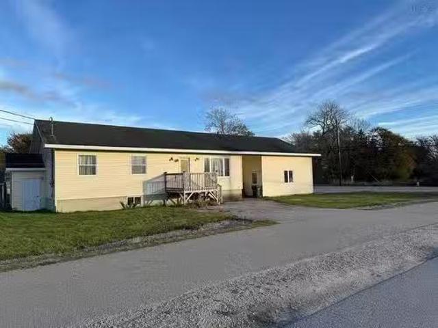 House for sale in Yarmouth, Nova Scotia