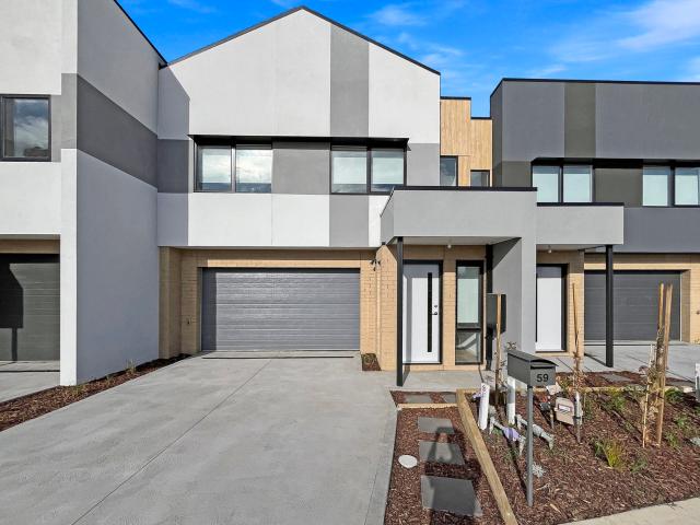 Apartment for rent in Armstrong Creek, Geelong