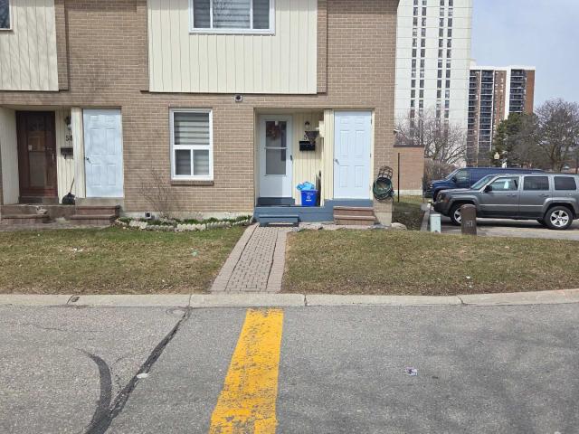 Condo for sale in Bramalea, Brampton