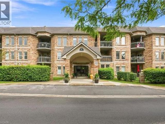 Condo for sale in Ancaster, Ontario