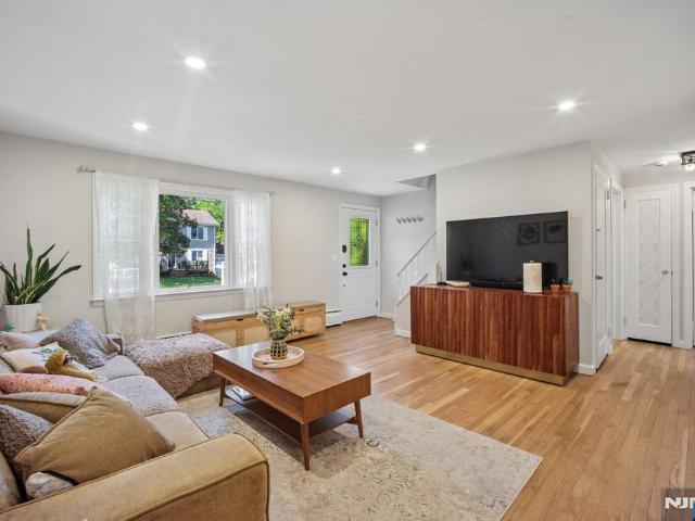 House for sale in Cresskill, New Jersey