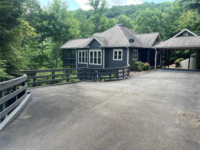House for sale in Pickens, Georgia