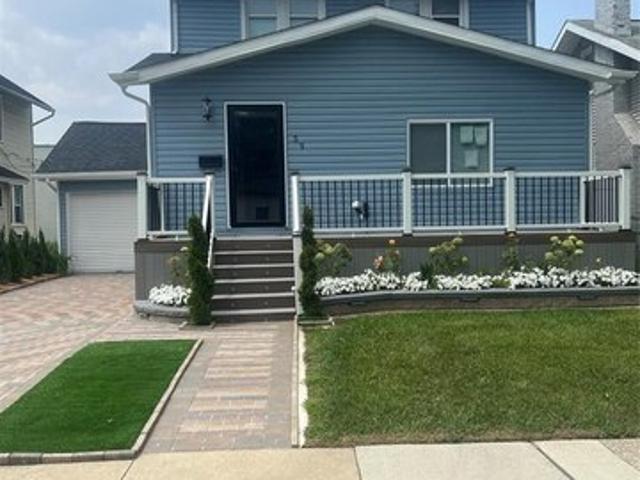 House for sale in Mount Clemens, Michigan