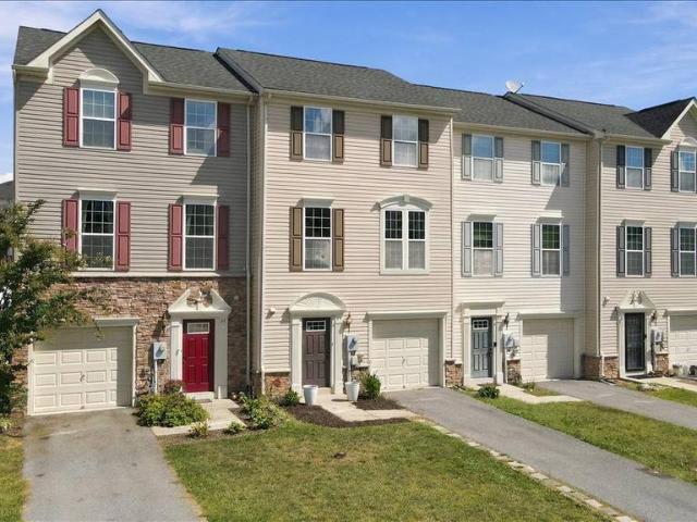 Townhouse for sale in West Virginia