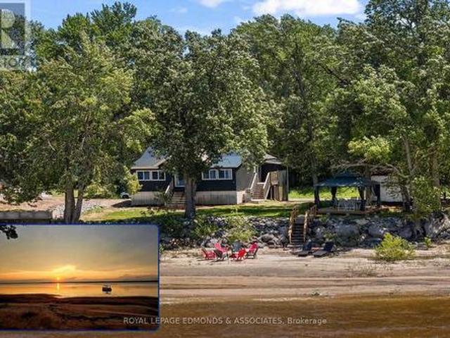 House for sale in Renfrew, Ontario