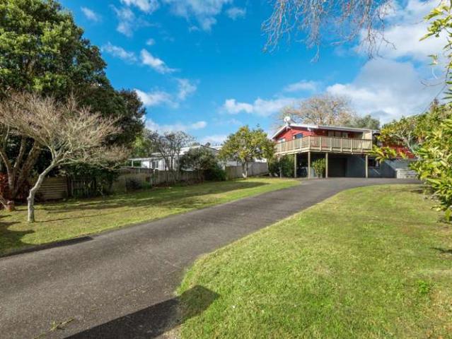 House for sale in Paremoremo