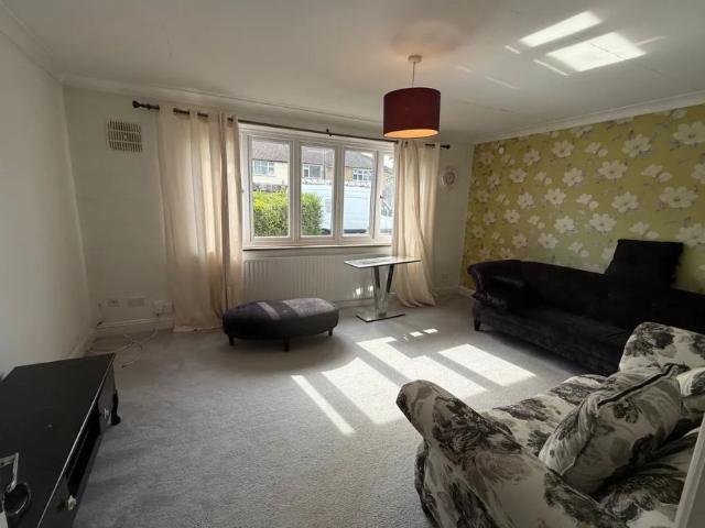 House for rent in Kingswood, North Watford