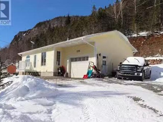 House for sale in Newfoundland And Labrador