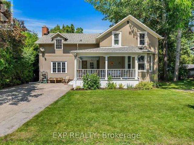 House for sale in Georgina