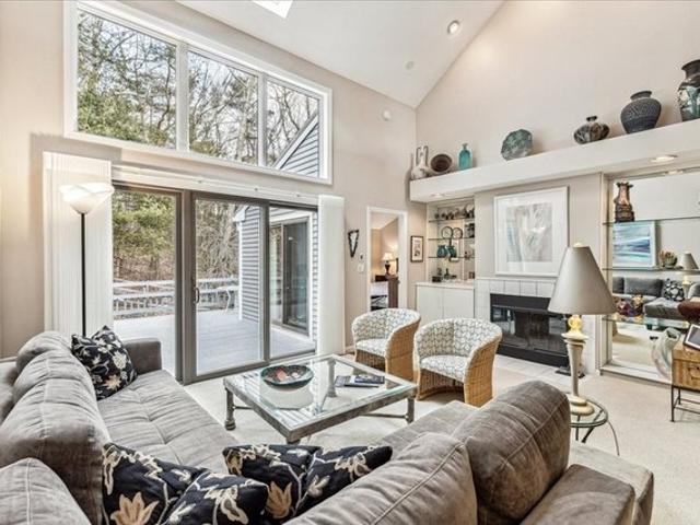 Condo for sale in Wayland, Massachusetts
