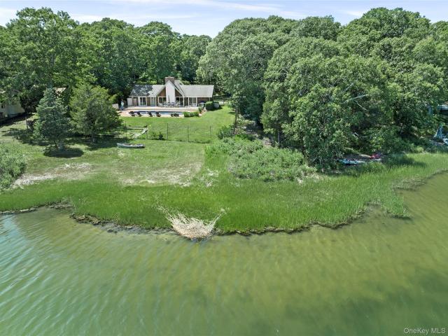 House for sale in Springs, Town of East Hampton