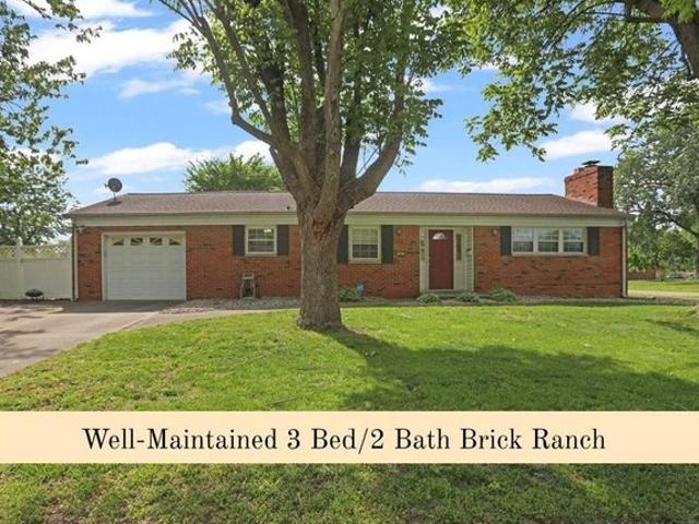 House for sale in East Saint Louis, Illinois