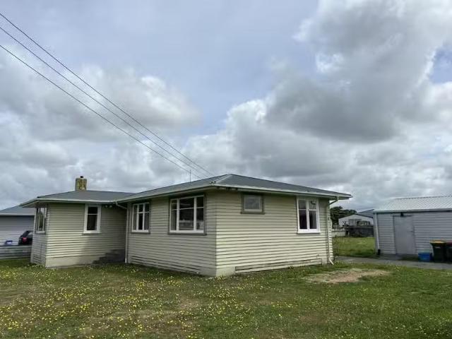 House for rent in Manaia, Taranaki