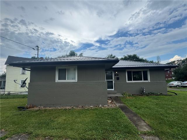 House for sale in Uniontown, Pennsylvania