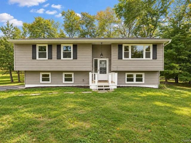 House for sale in Wappingers Falls, New York